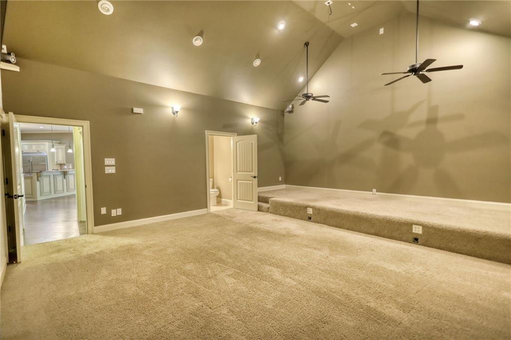 360 Wyldewoode Dr Property Photo 24