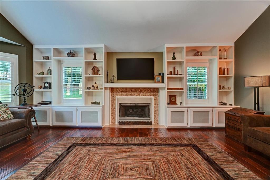 3120 Dallas Acworth Highway Property Photo 11