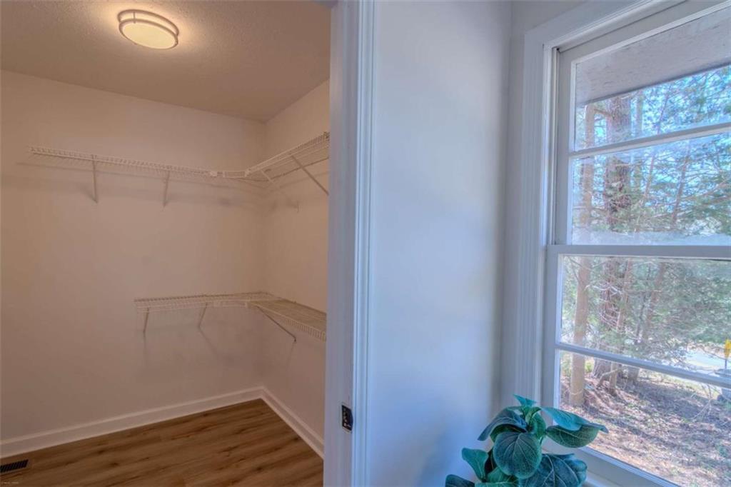 2541 Winding Lake Trail Property Photo 31