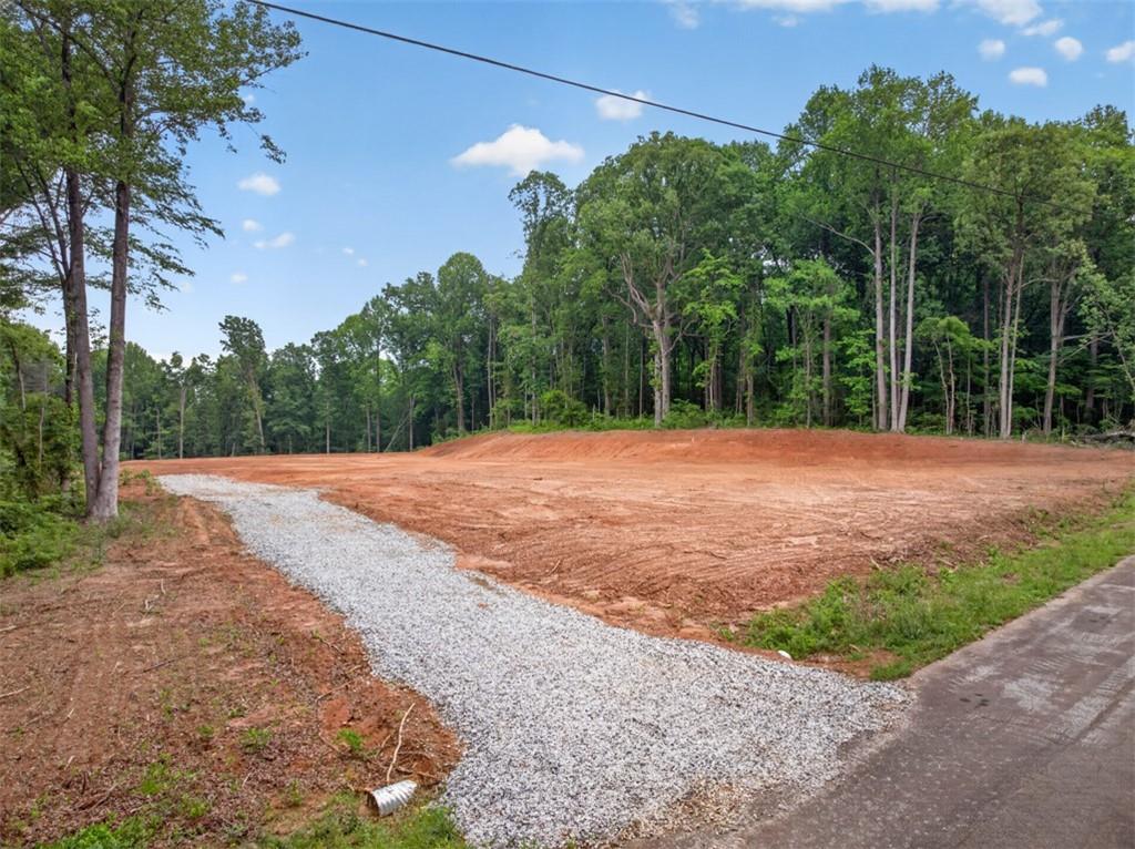 135 Jarrett Lane Property Photo 1