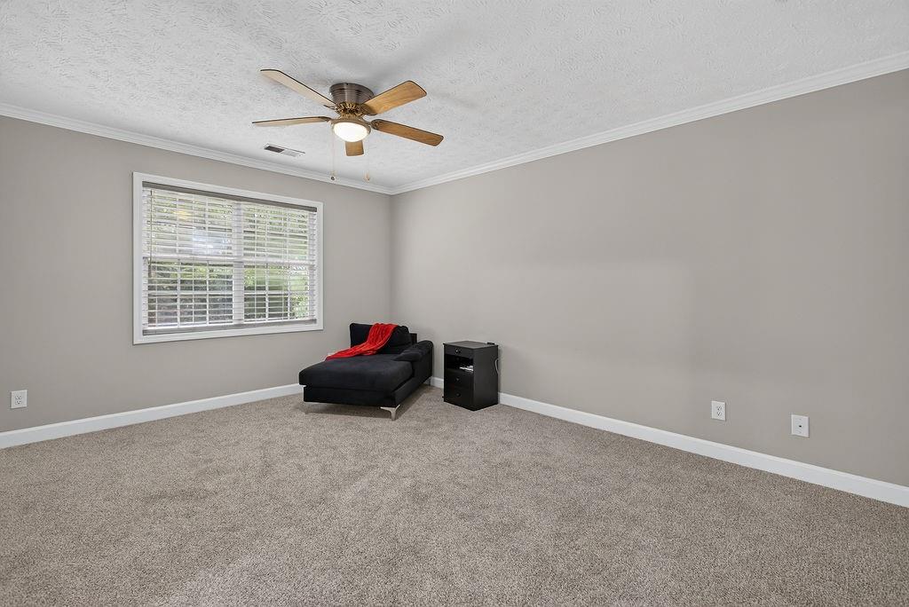 3735 Warwick Way Property Photo 22