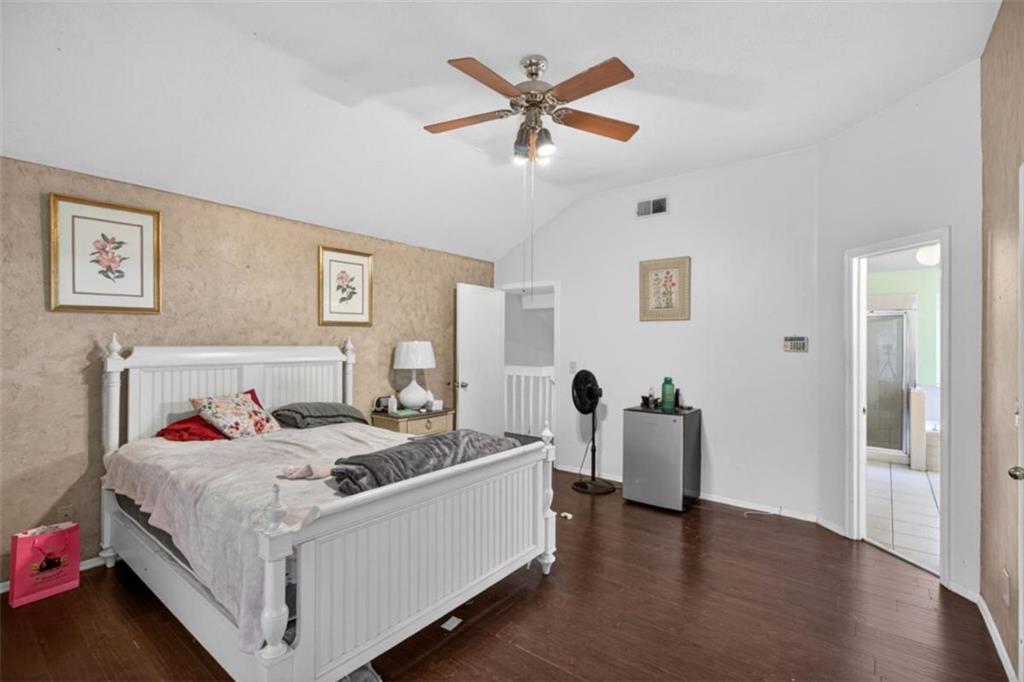 7042 Ivy Pointe Row Property Photo 12