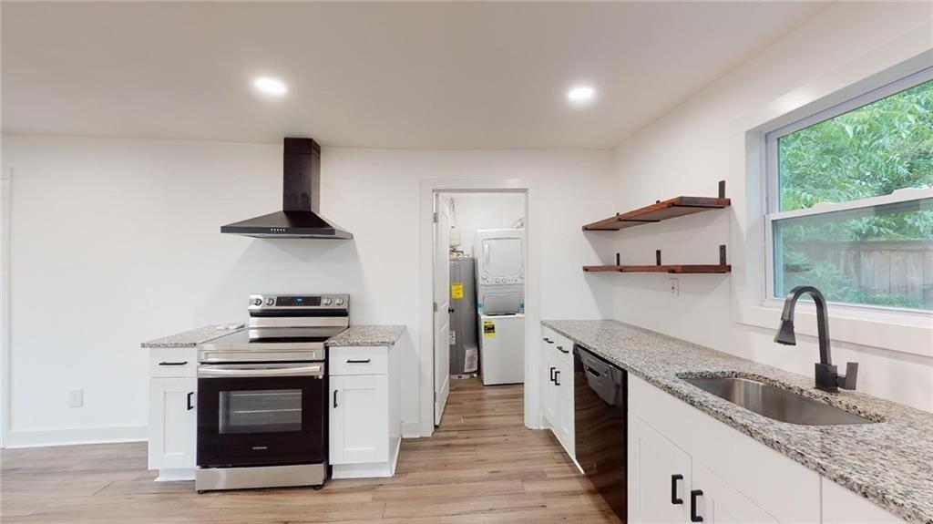 1425 Boulevard Se Property Photo 7