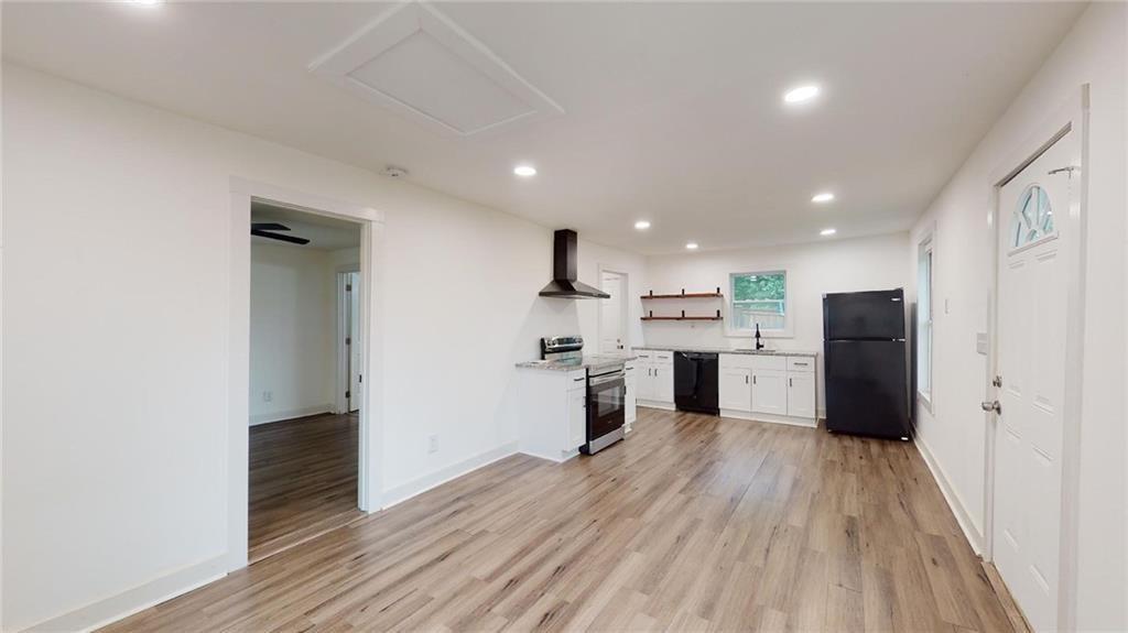 1425 Boulevard Se Property Photo 9