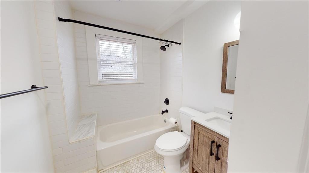 1425 Boulevard Se Property Photo 19