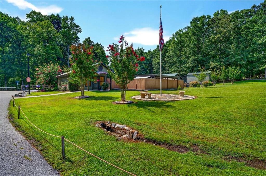 19 Wapiti Lane Property Photo 45