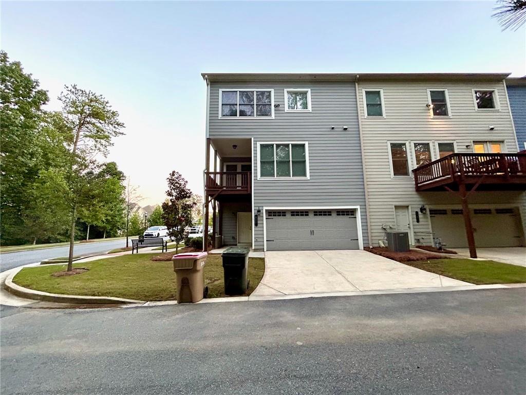 491 Suwanee Pass Trail Property Photo 8