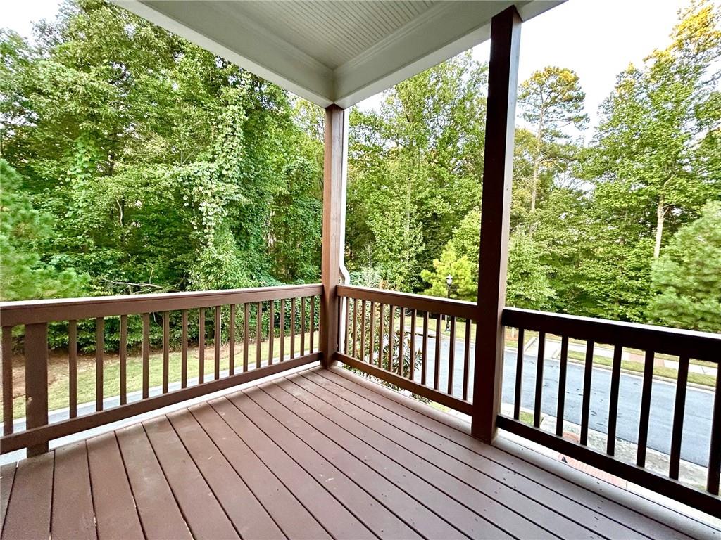 491 Suwanee Pass Trail Property Photo 11