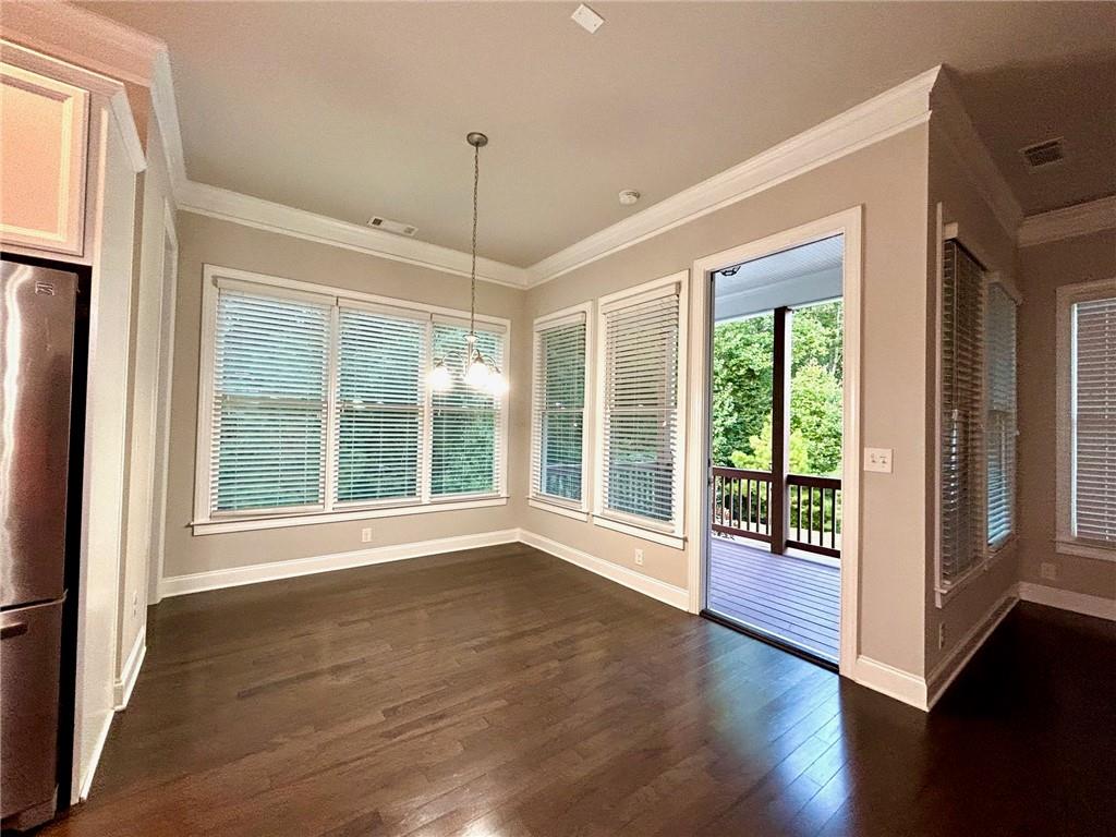 491 Suwanee Pass Trail Property Photo 23