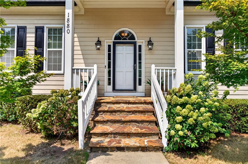 1880 Mayfield Road Property Photo 2