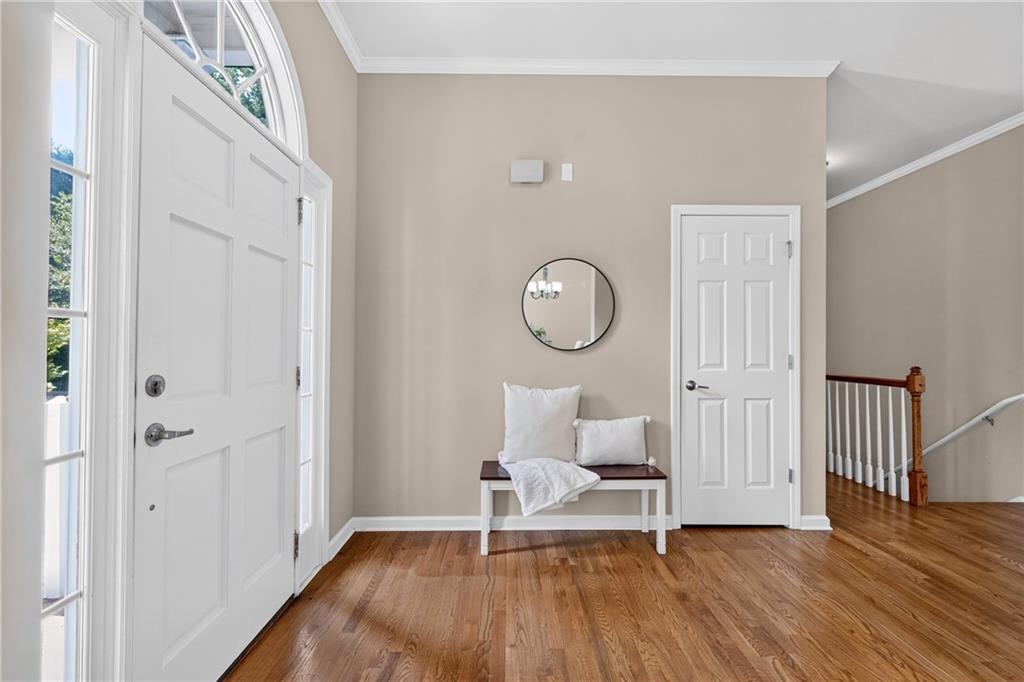 1880 Mayfield Road Property Photo 8