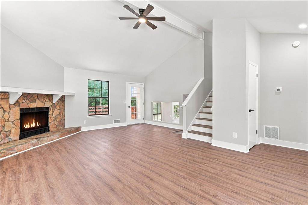 5641 Clifton Place Property Photo 5