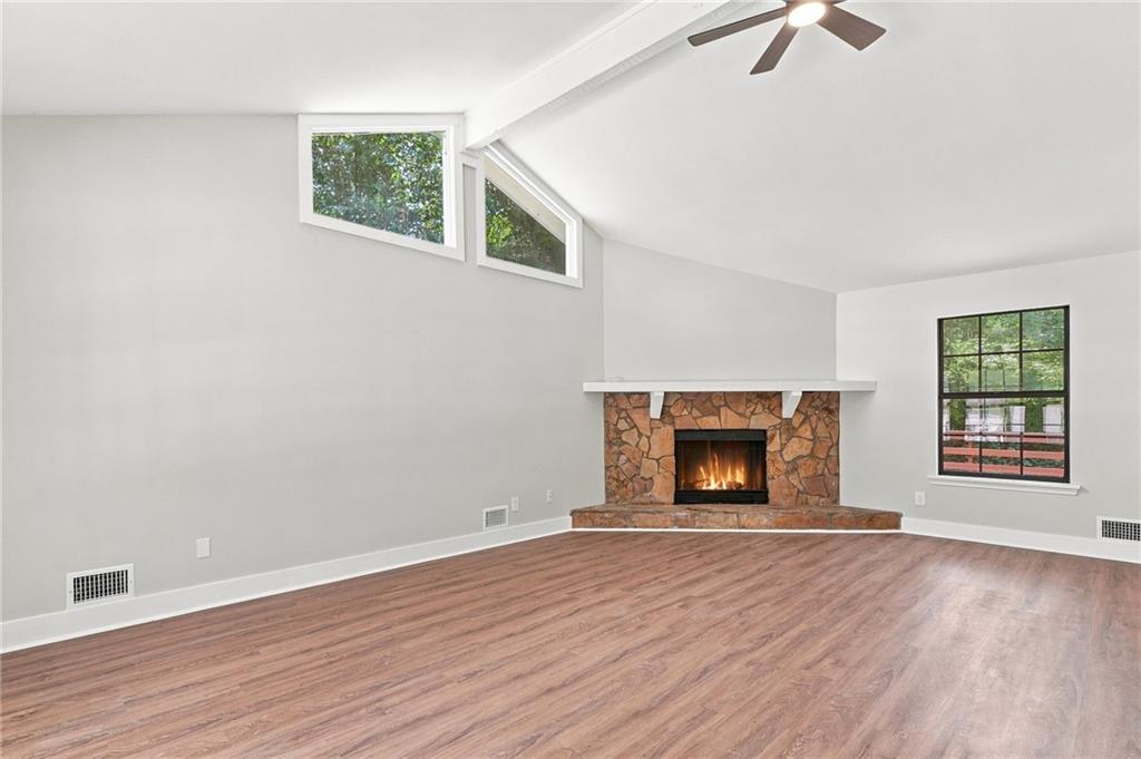 5641 Clifton Place Property Photo 6