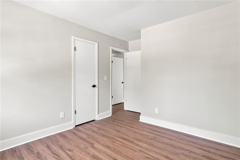 5641 Clifton Place Property Photo 24