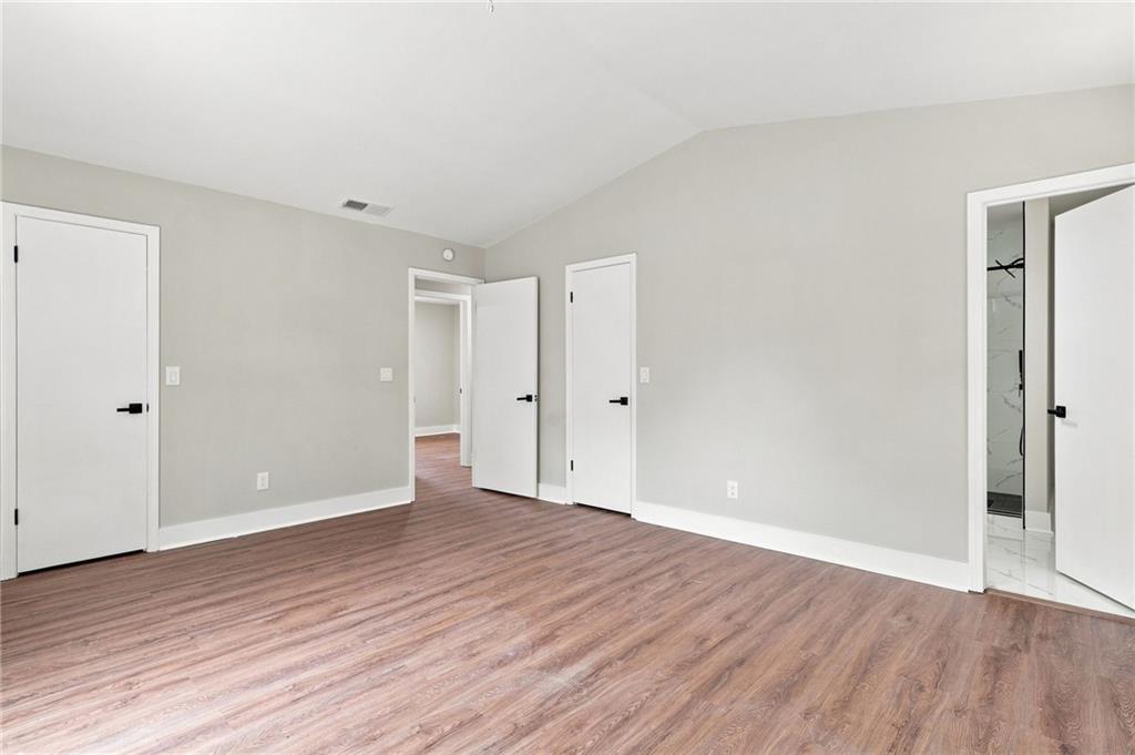 5641 Clifton Place Property Photo 25