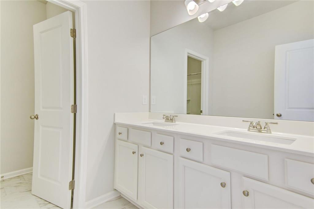 7107 Branch Creek Cove Property Photo 33