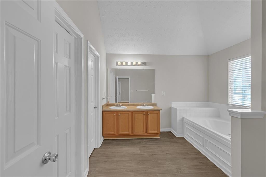 30 Emerson Trail Property Photo 20