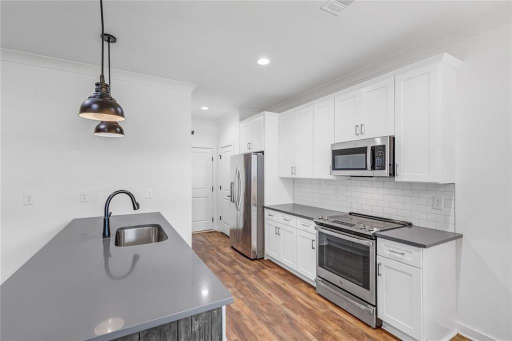 5466 Whitehall Road Property Photo 19