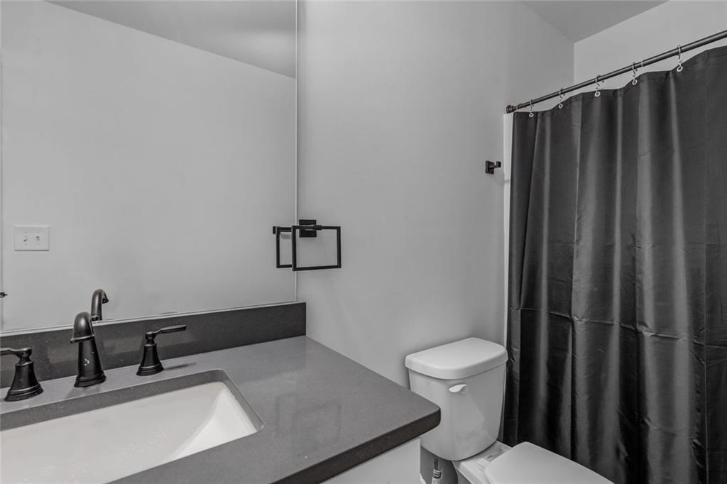5466 Whitehall Road Property Photo 32