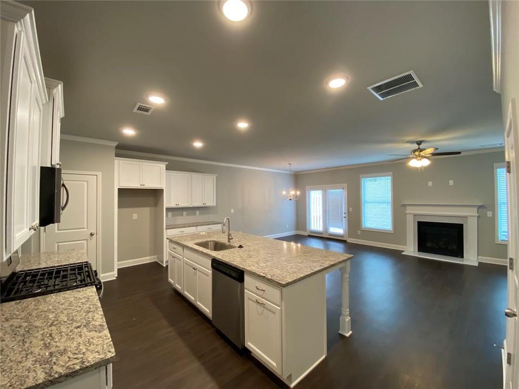 2615 Morgan Place Drive Property Photo 5