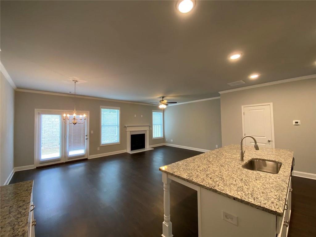 2615 Morgan Place Drive Property Photo 6
