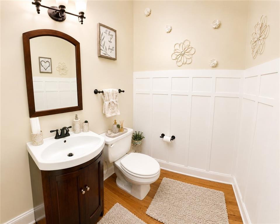 5550 Hedge Brooke Drive Nw Property Photo 7