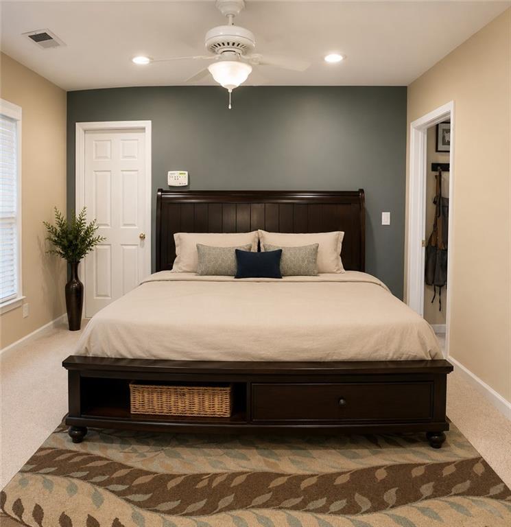 5550 Hedge Brooke Drive Nw Property Photo 8