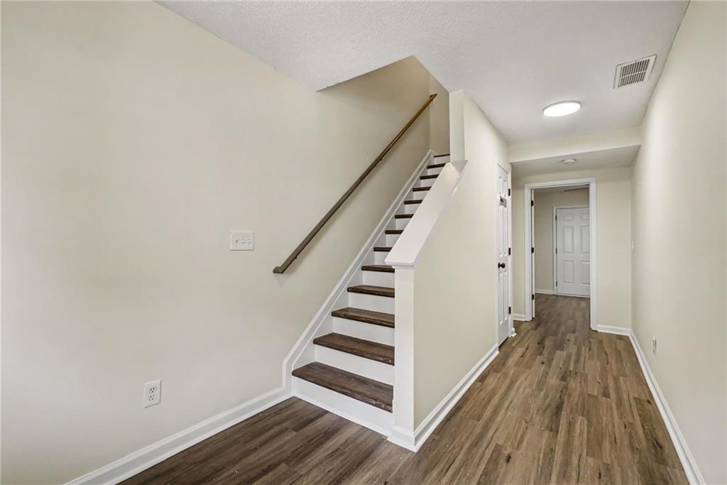 417 Heritage Park Trace Nw Unit 2 Property Photo 6