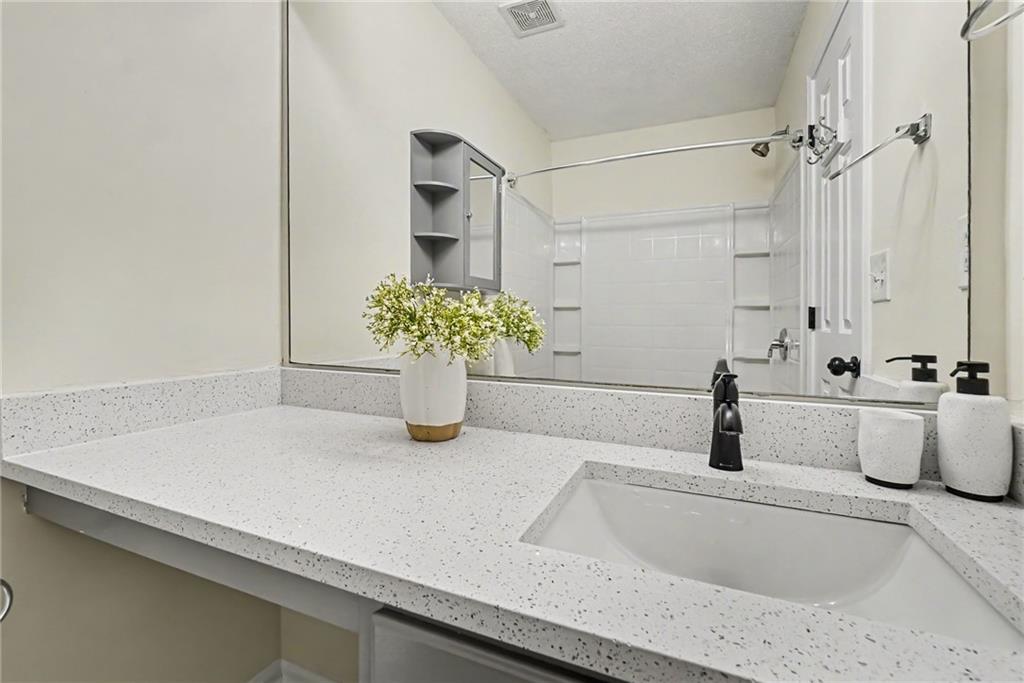 417 Heritage Park Trace Nw Unit 2 Property Photo 17