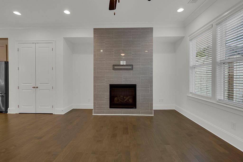 6807 Encore Boulevard Property Photo 11