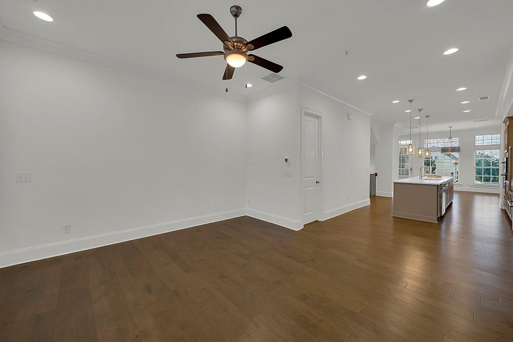 6807 Encore Boulevard Property Photo 31
