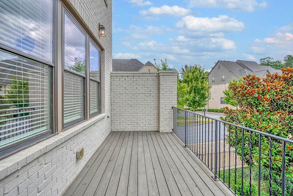 6807 Encore Boulevard Property Photo 34