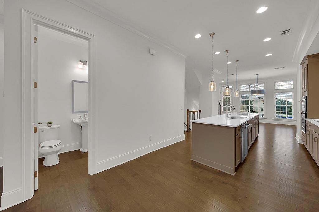 6807 Encore Boulevard Property Photo 37