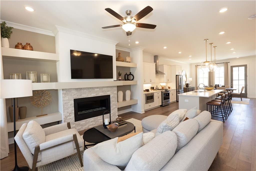 5067 Shirley Oaks Drive Unit 307 Property Photo 1