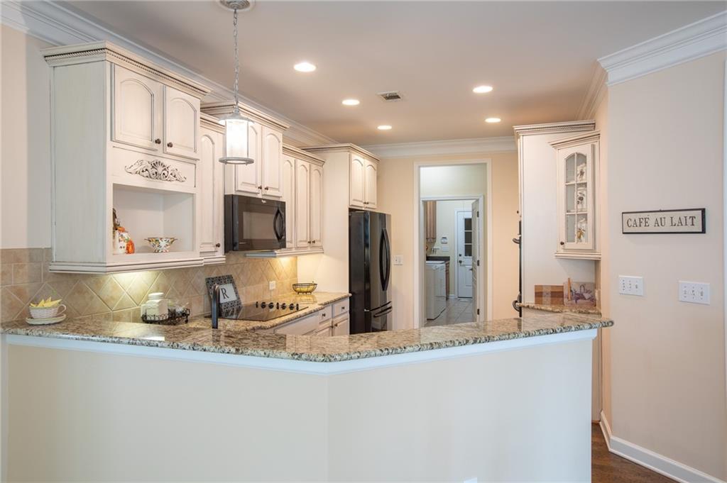 3228 Black Gum Lane Sw Property Photo 11