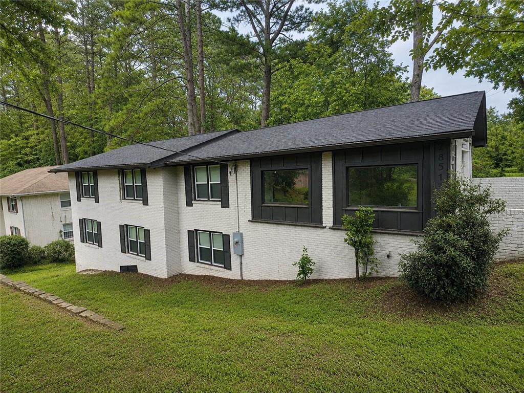 2851 Headland Drive Property Photo 1