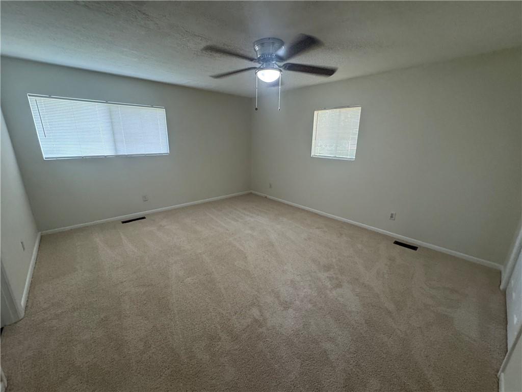 8497 Stonewall Jackson Drive Property Photo 11