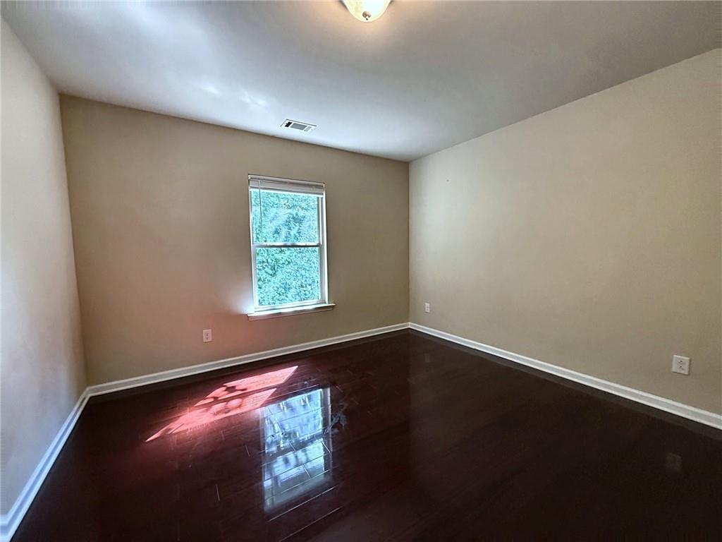 2573 Chimney Hill Place Property Photo 14