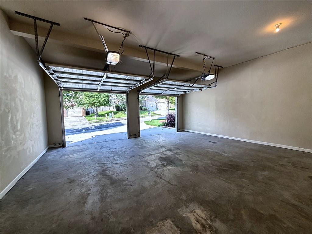 2573 Chimney Hill Place Property Photo 20