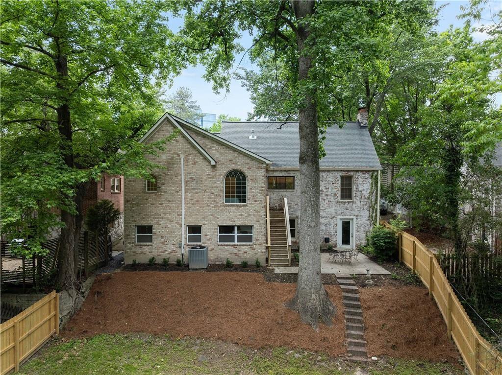 833 Martina Drive Ne Property Photo 19