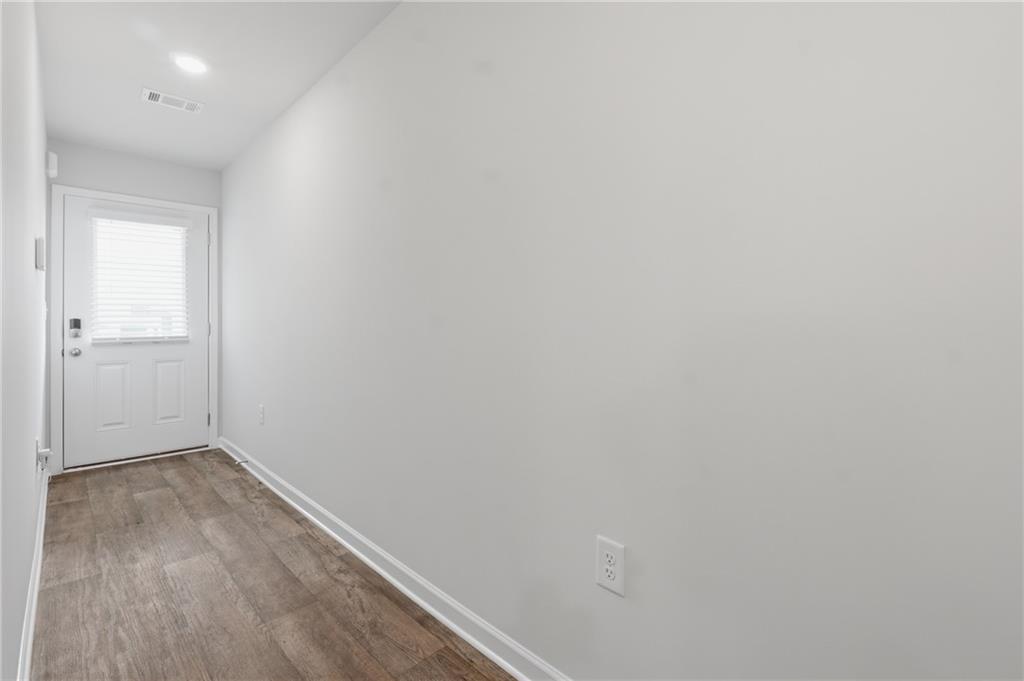 218 Norchester Avenue Property Photo 2