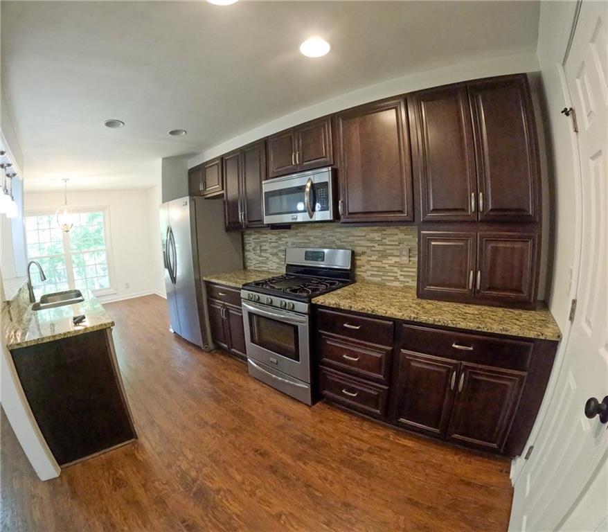 705 Bridge Lane Se Property Photo 6