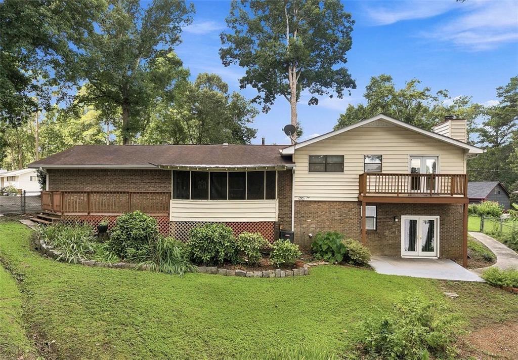 8996 Mandarin Court Property Photo 1