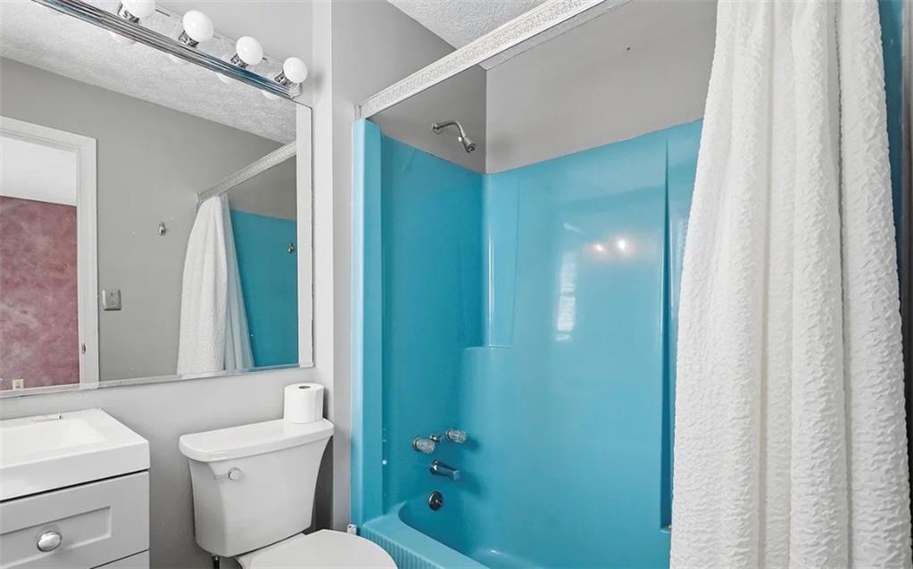 8996 Mandarin Court Property Photo 12
