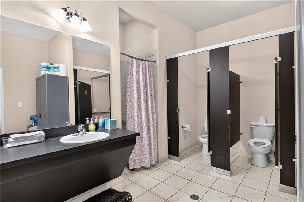 104 Willow Creek Trail Property Photo 47
