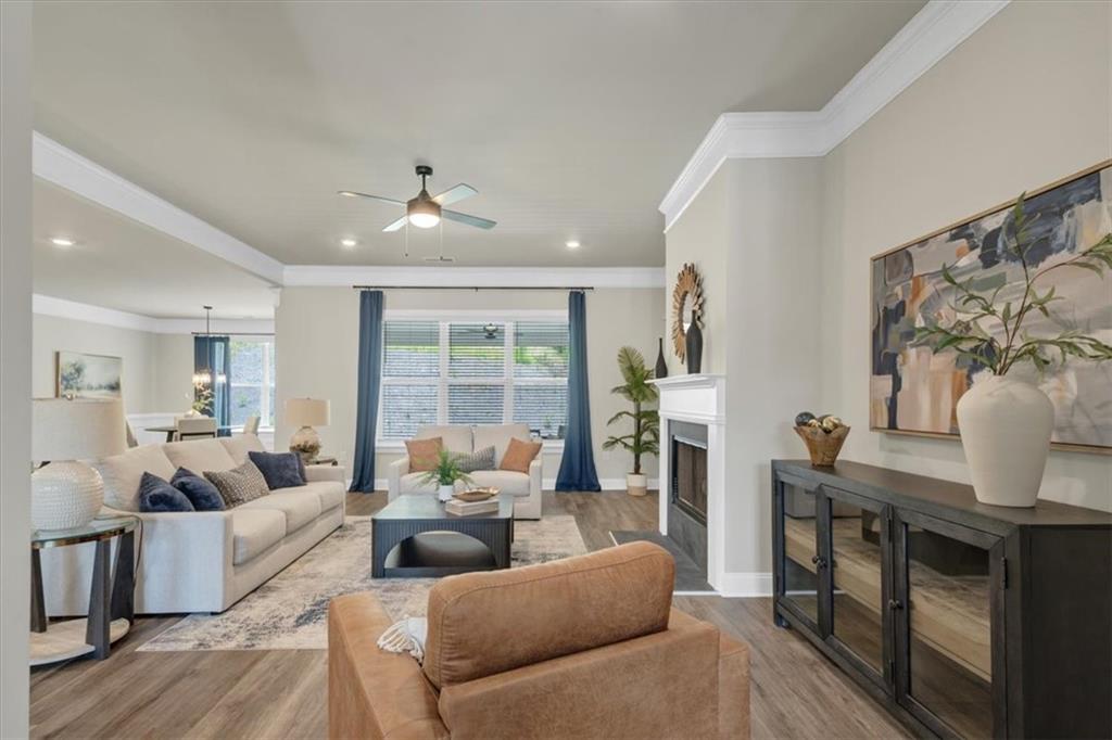 5372 Tuscany Drive Property Photo 4