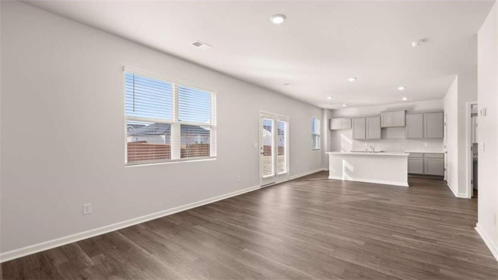 850 Trillium Drive Property Photo 19