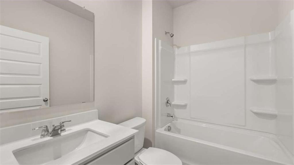 857 Trillium Drive Property Photo 16