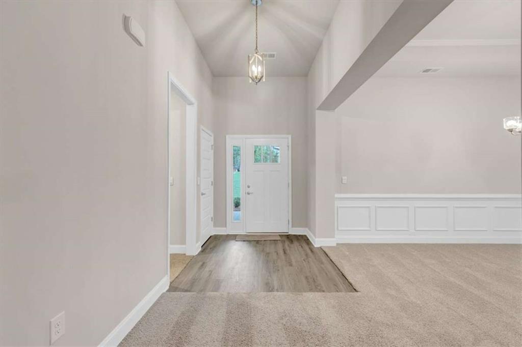 216 Rhett Drive Property Photo 13