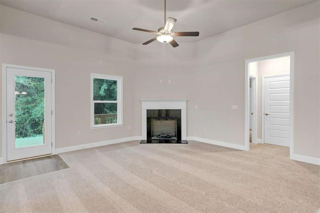 216 Rhett Drive Property Photo 15